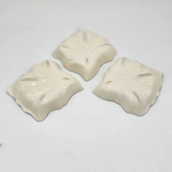 Vintage Valley Vista California Pottery - 600 - Set of 3 Lettuce Leaf Bowls - Picture 3 of 5
